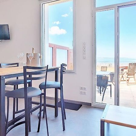 Appartement Pour 3 Personnes Sur La Plage Les Pieds Dans Leau Плоневе-Порзэ Экстерьер фото