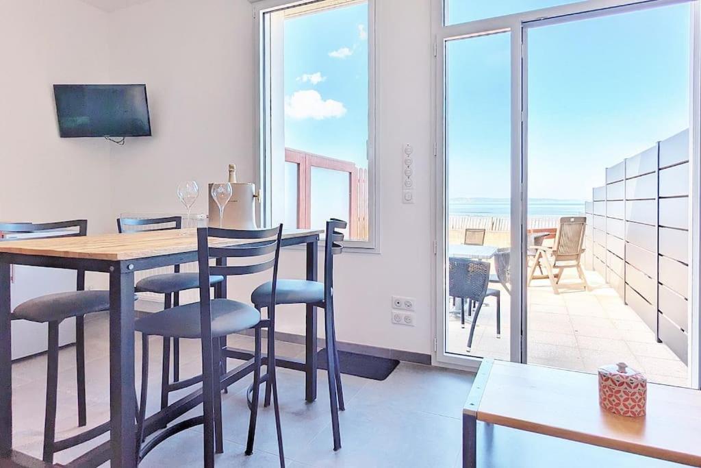 Appartement Pour 3 Personnes Sur La Plage Les Pieds Dans Leau Плоневе-Порзэ Экстерьер фото