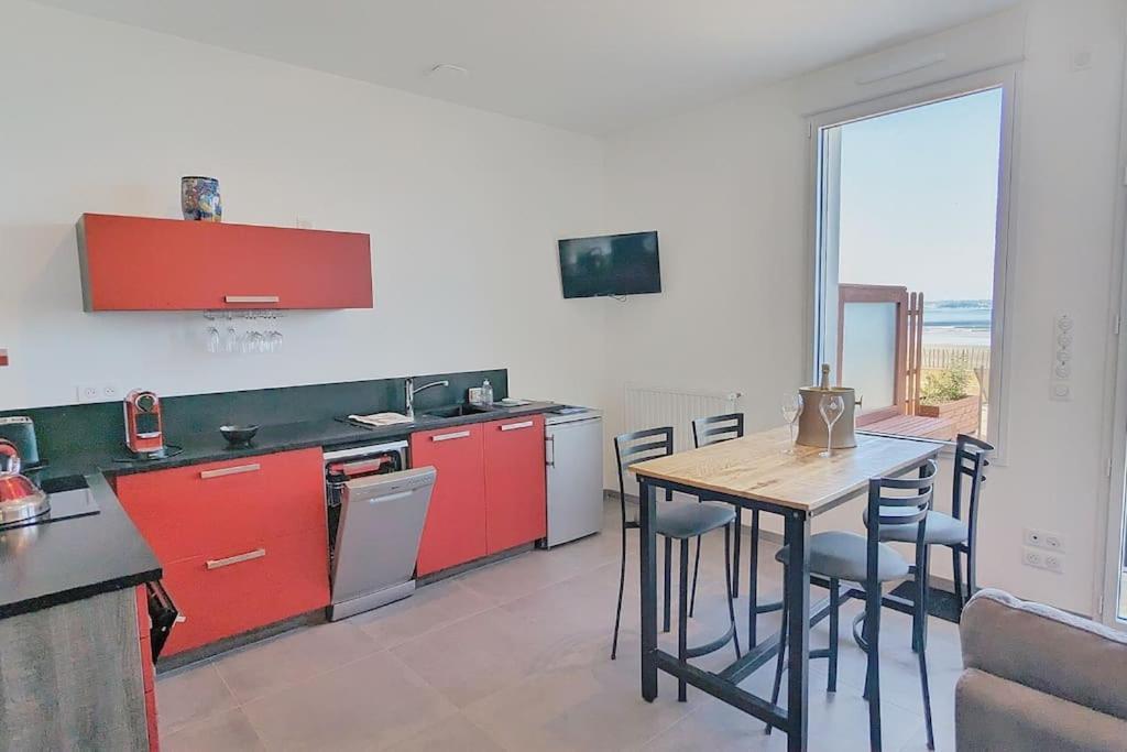Appartement Pour 3 Personnes Sur La Plage Les Pieds Dans Leau Плоневе-Порзэ Экстерьер фото